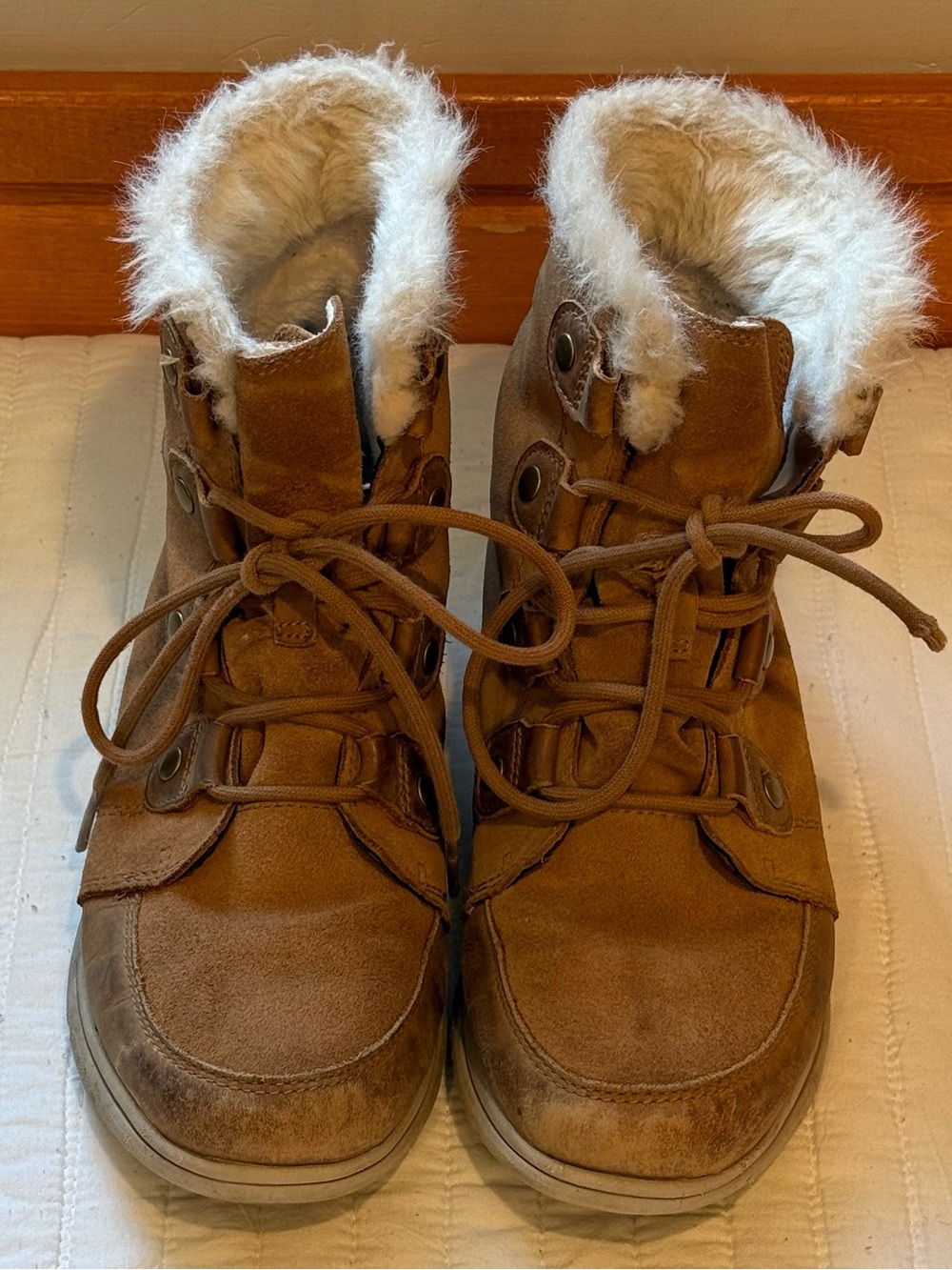 Sorel Explorer Joan Suede Winter Boots Camel Brown Cream Faux Fur Women's 8.5